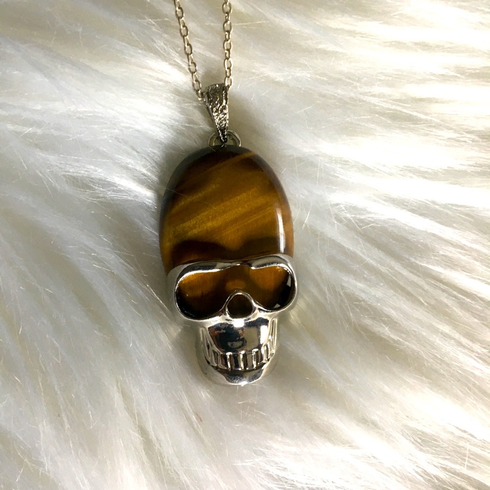 🔥 Tiger’s Eye Skull Necklace 🔥